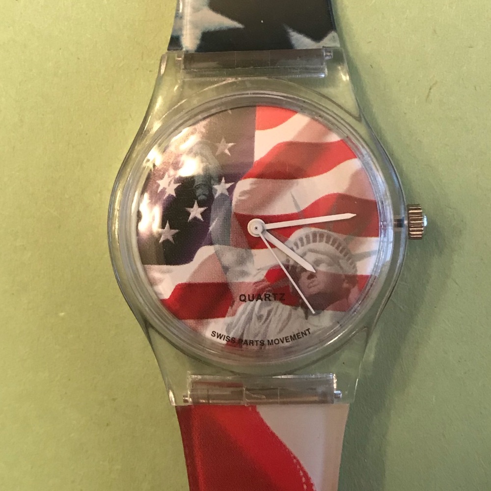 USA Statue of Liberty Quartz Watch - Working - Picture 2 of 7